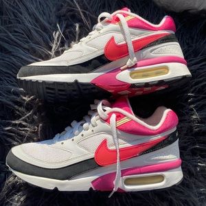 Nike Women Air Max Classic BW